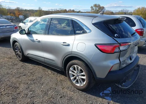 2021 Ford Escape Se z USA, uszkodzony, nr VIN 1FMCU0G67MUA41943